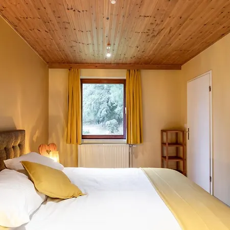 Holiday home Le Refuge De Frahinfaz